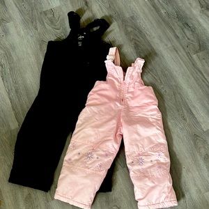 Lot of skin pants 2t and 4/5